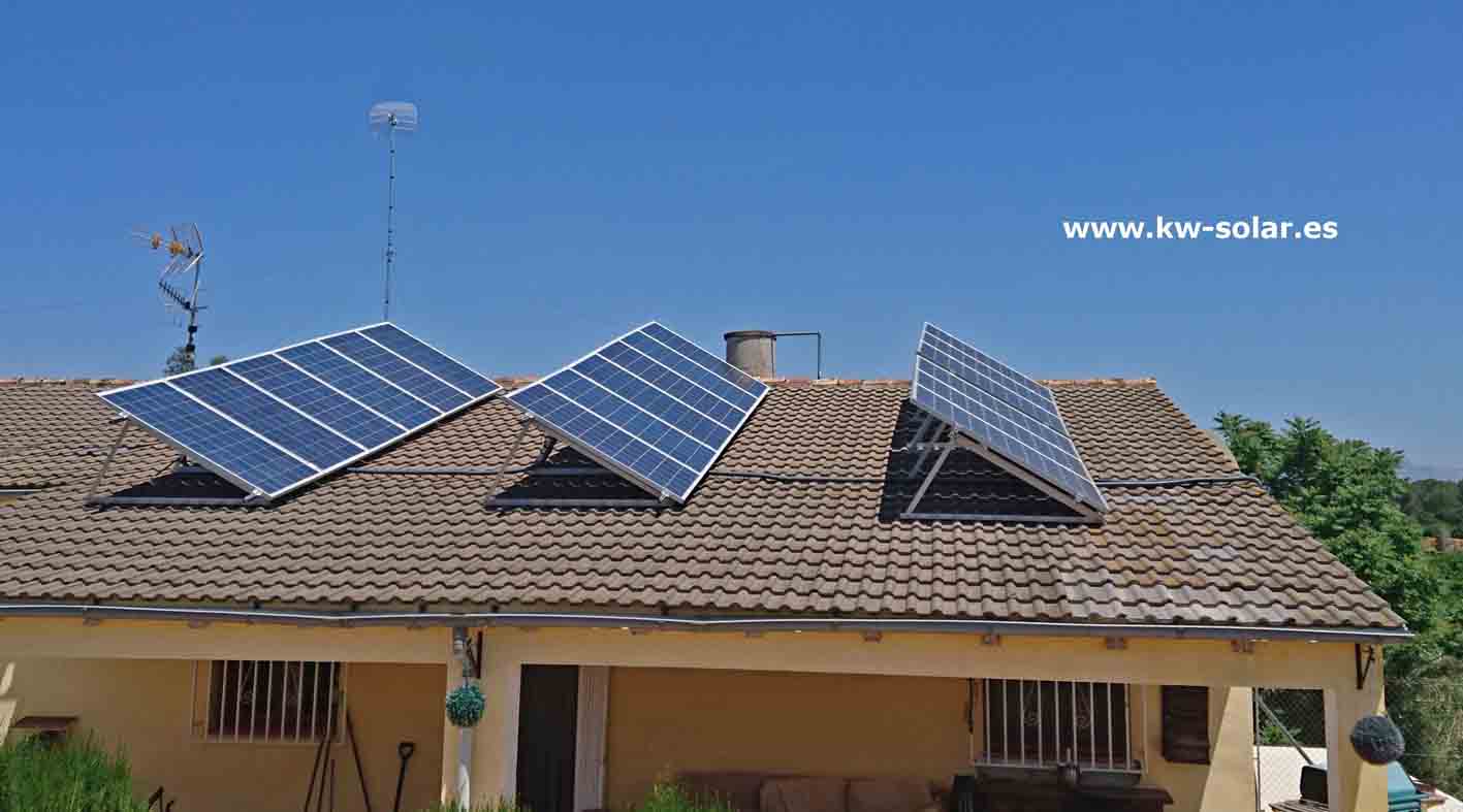 Placas solares para generar electricidad en Xativa